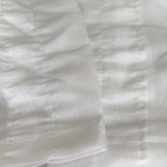 FINAL SALE PRICE 1 Wht. Sheer Dbl. Rod Pocket Window Panel - Picture 3 of 4